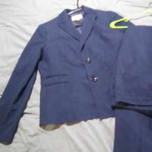 Women's suit